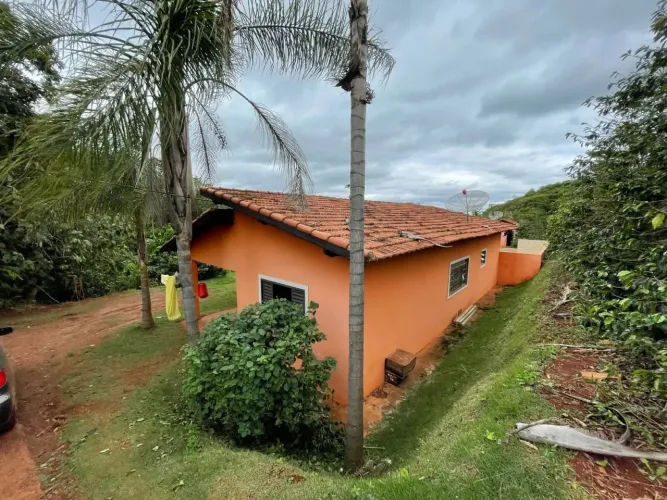 Sítio no Interior de São Paulo. Sítio em Itatinga - SP. Sítio Próximo a Pardinho, Botucatu