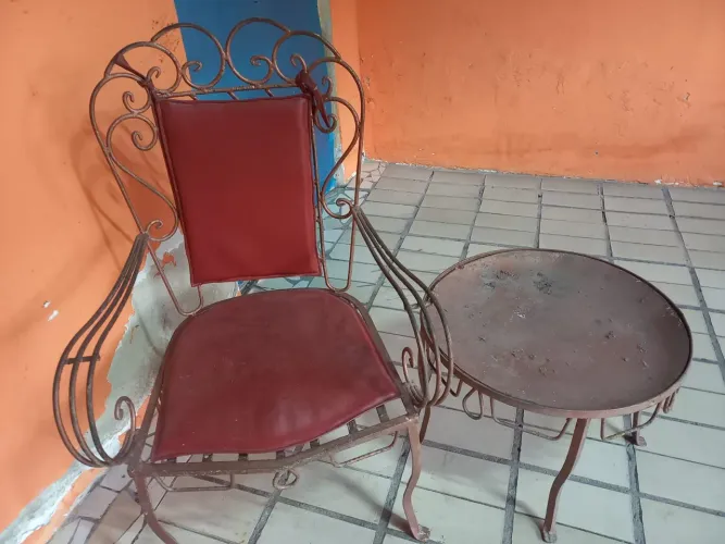 Cadeiras de ferro de jardim