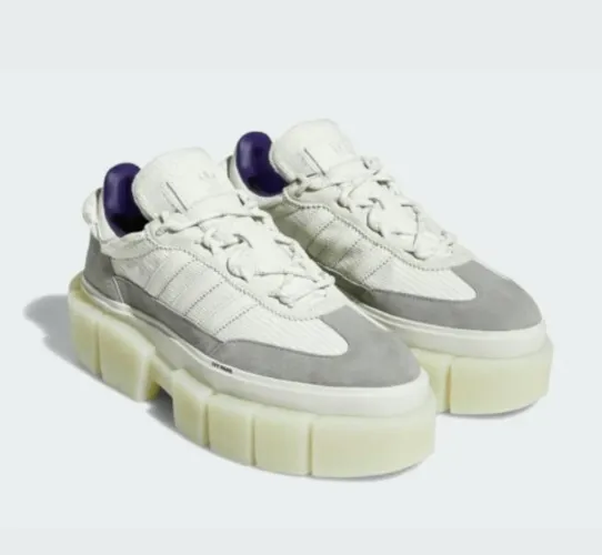 Tênis Ivy park/adidas BEYONCE