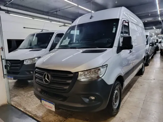 Mercedes-Benz Sprinter 314 Furgão Longo T.a. 2.2 Dies 2021