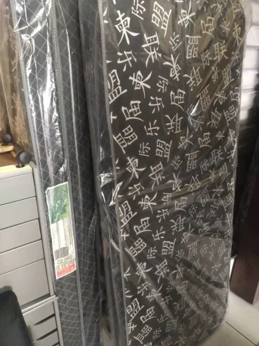 Colchão de solteiro novos D-20 tecido preto