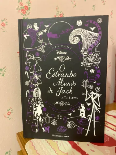 Livro O Estranho Mundo de Jack