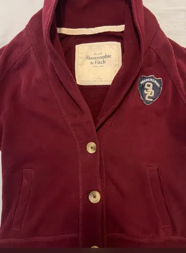 casaco abercrombie feminino vinho