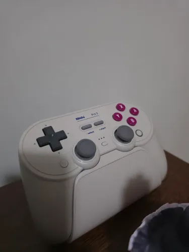 8bitdo Pro 3
