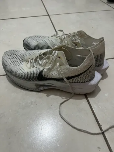 Tênis Nike vaporfly n40