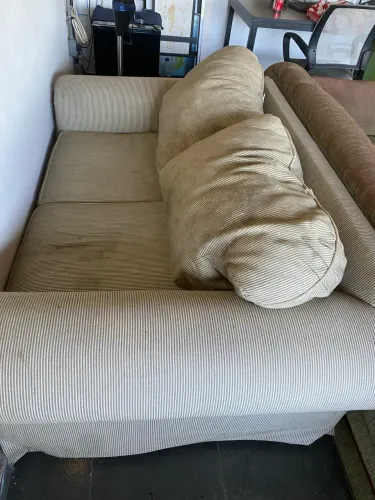Doação:sofá