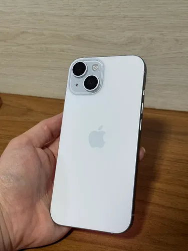 iPhone 15