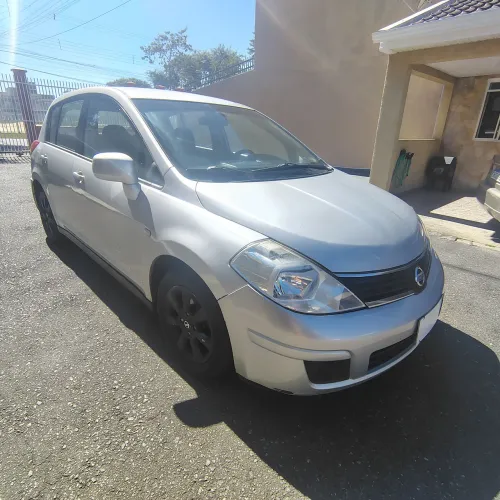 Nissan Tiida S 1.8/1.8 Flex 16V Mec. 2008
