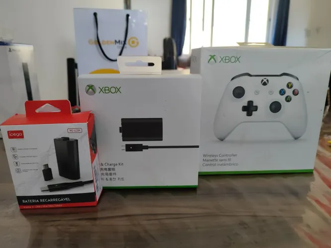 Caixas vazias para acessórios Xbox one