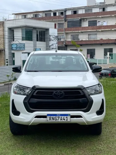 Toyota Hilux CD 4X4 2.8 Diesel Mec. 2021