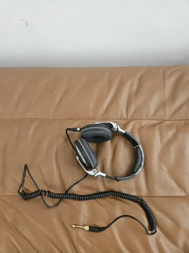 Fone de Ouvido Pioneer HDJ-2000