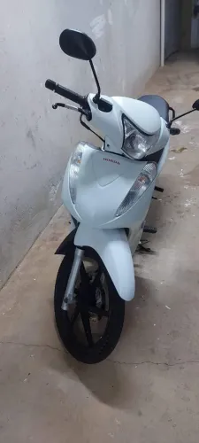 Vende-se Honda biz