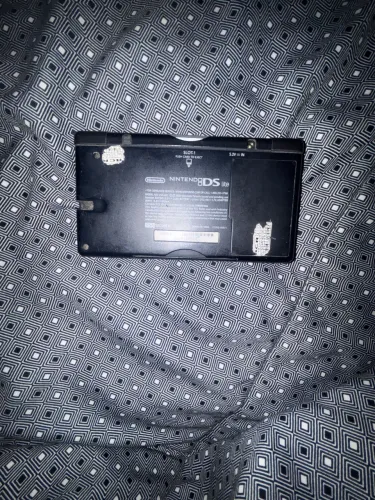 Nintendo DS Lite 
