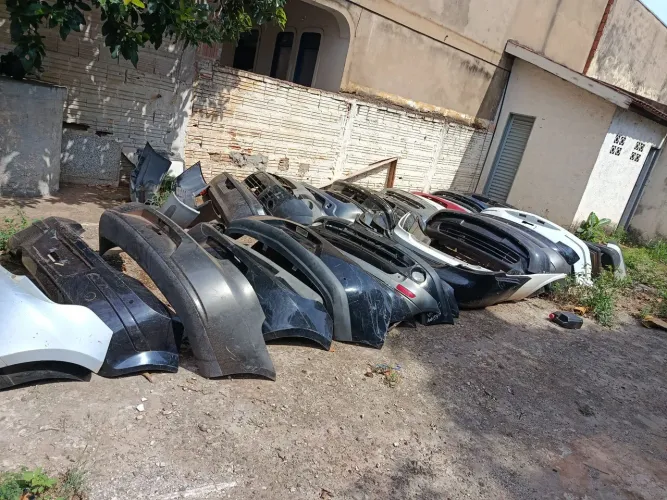 Para-choques 50 peças por 1.500..