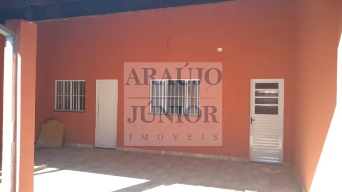 CASA À VENDA NO JARDIM DA PAZ