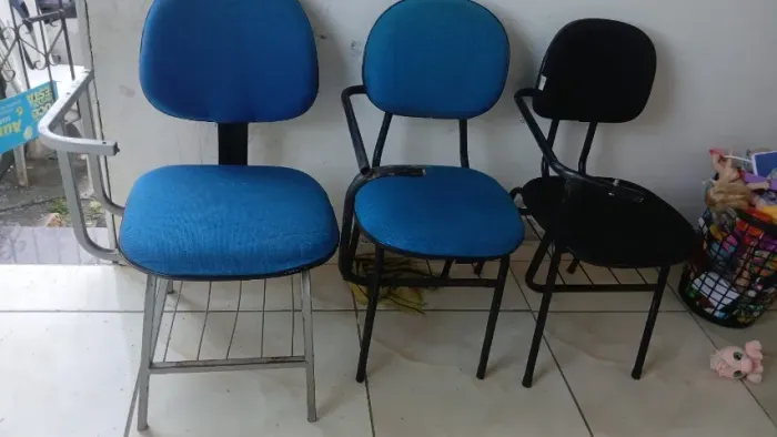 Cadeira Escolar e Universitária