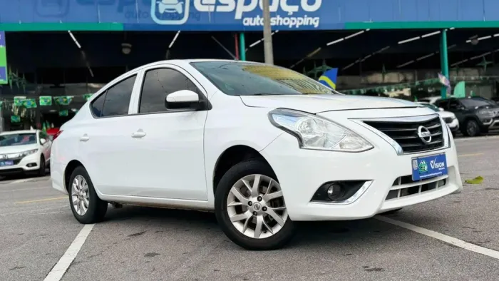 Nissan Versa S 1.0 12V Flexstart 4P Mec. 2017
