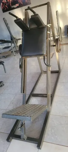 Máquinas de musculação