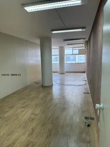 CONJUNTO COMERCIAL DE 170 M² | RUA LÍBERO BADARÓ | CENTRO DE SP