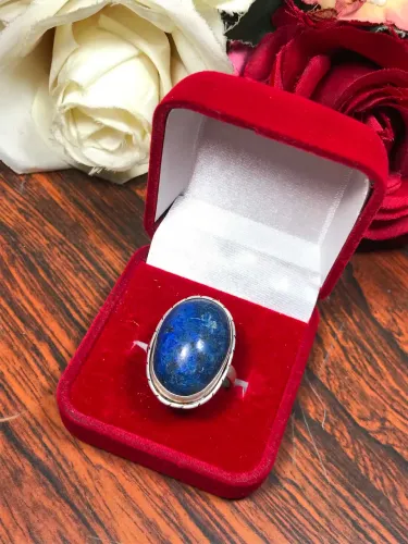 Anel de Prata com Lápis Lazuli 