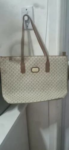 Bolsa bege Victor Hugo