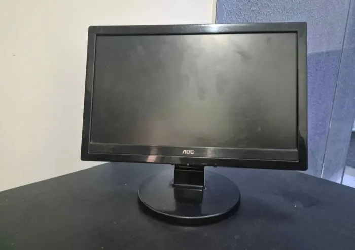 Monitor 15 Polegadas AOC Perfeitas Condições