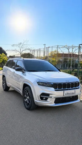 Jeep Commander Overland T270 1.3 TB Flex AUT 2021