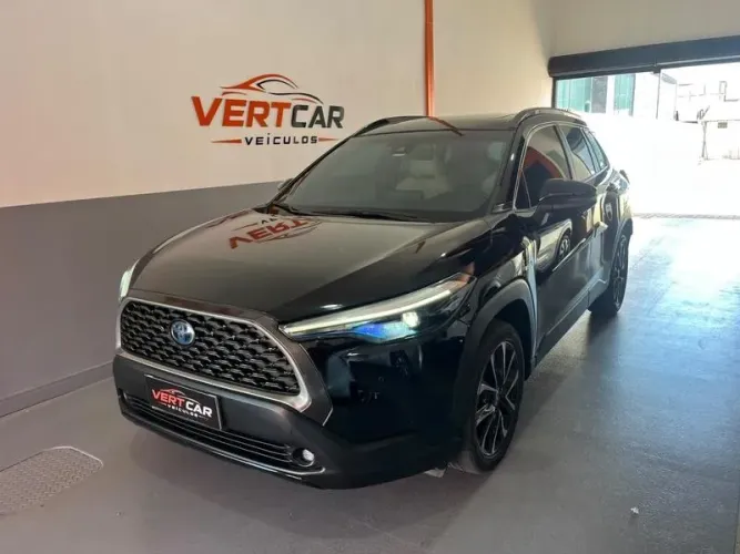 Toyota Corolla Cross SE 1.8 16V Aut. (híbrido) 2024