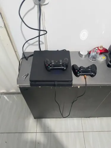 Eu estou vendendo ps 4 por 2,000