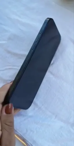 iPhone 16 Pro Max - 96% bateria 
