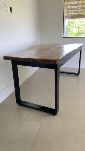 Mesa rústica 
