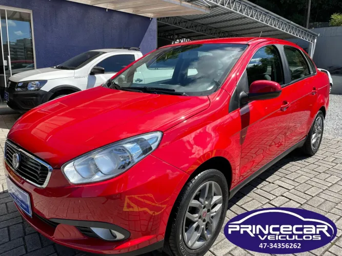 Fiat Grand Siena Essence Dual. 1.6 Flex 16V 2017