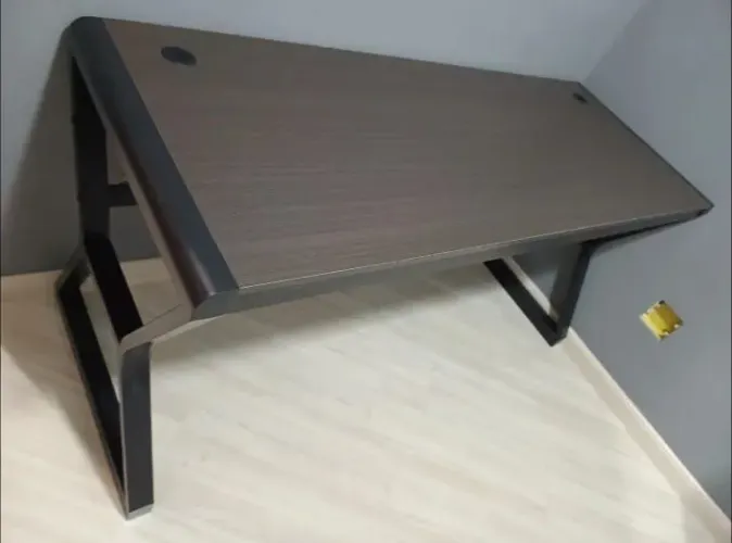 Mesa de Escritório Executiva