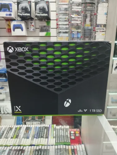 Xbox Series X semi novo