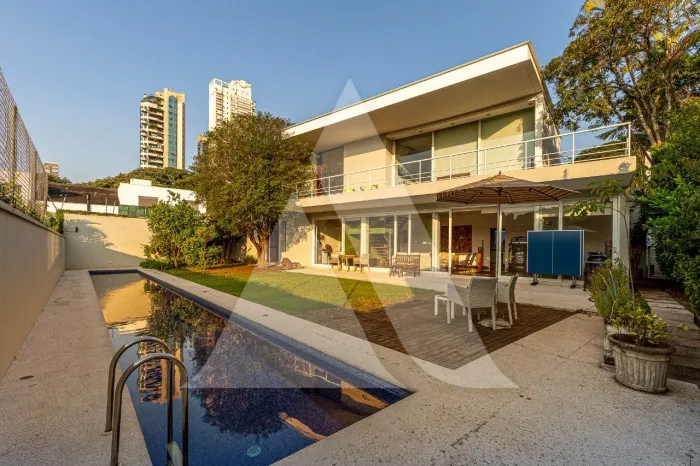 O privilégio de viver com o pôr do sol mais icônico de São Paulo.