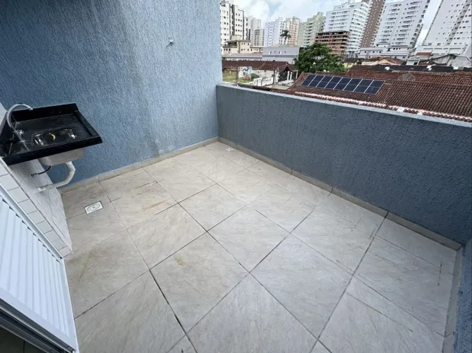 Triplex com sacada