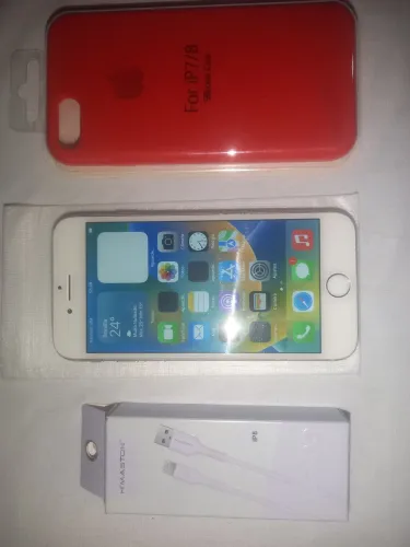 ? IPHONE 8 TOP ?