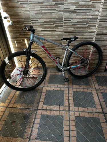 Bike Houston aro 29, ACEITO OFERTA E PARCELO NA MAQUININHA COM JUROS DA MAQUINA