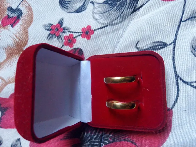 Aliança moeda antiga