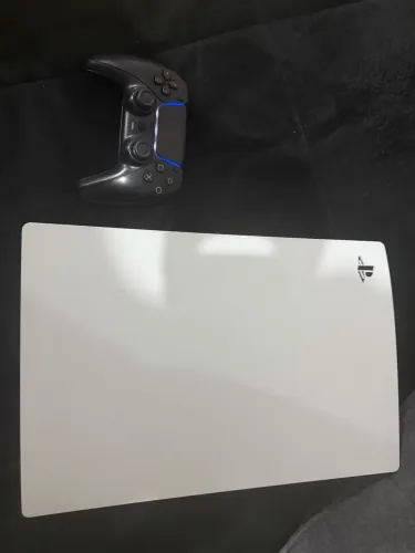 Ps5 semi novo mídia física e digital 1th funcionando perfeitamente