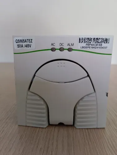 FONTE RETIFICADORA GE 50A/48V (MODELO QS865ATEZ)-NIVA COM DETALHE