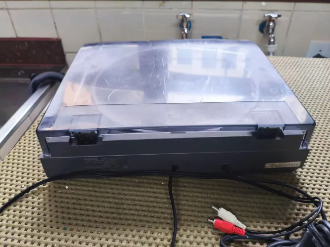 Toca Disco Aiwa PX-E850LH