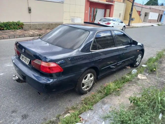 Honda Accord Sedan EXR 1998