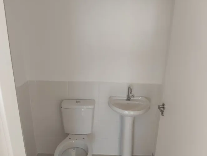 Vaso sanitário. Pia lavatório