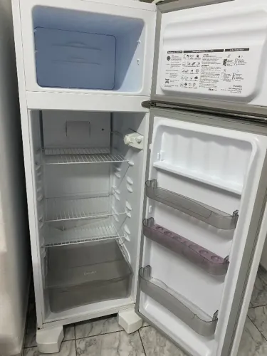 Geladeira esmatec RCD34