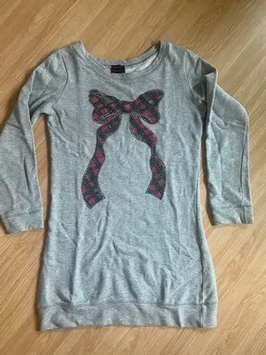 Blusa de moletom alongada - P