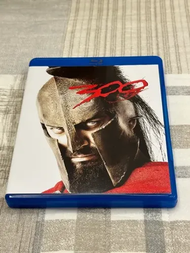Blu-Ray do Filme 300, perfeito.
