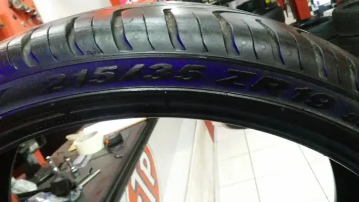 pneu 215/35 19 pirelli phanton usado