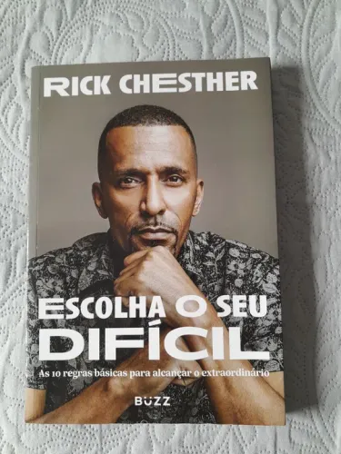 Livro Escolha o seu difícil