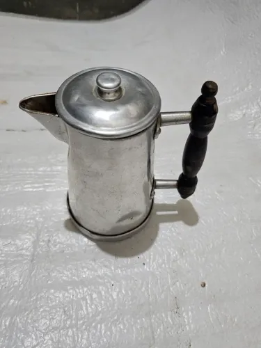 Antiguidade bule panela antiga bom estado
